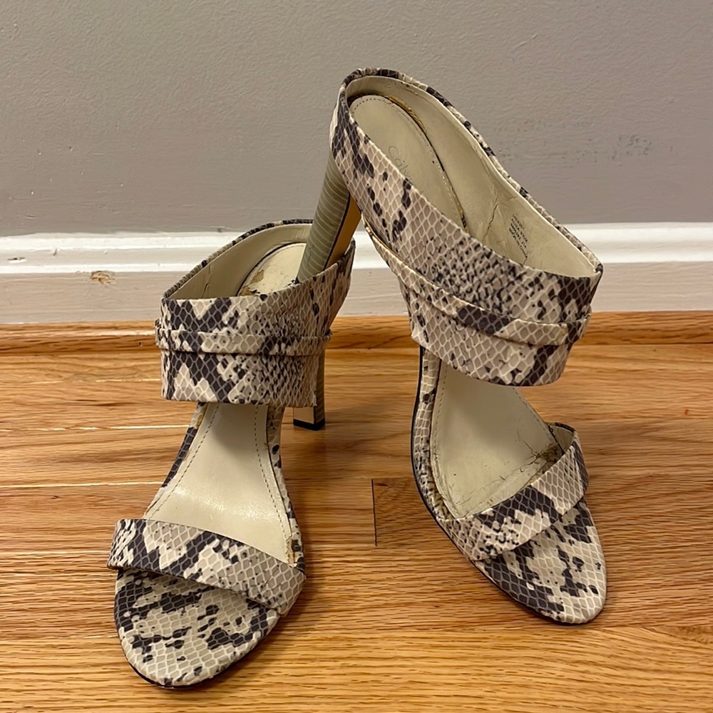 CALVIN KLEIN Aliza Snake Print Sandals w/ Heels - Size 9 1/2 M